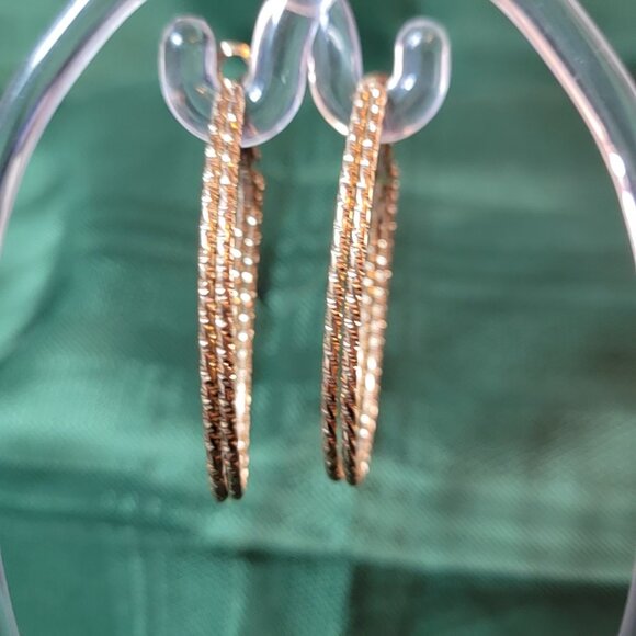 Three Sets of Fun and Funky Earrings - Picture 5 of 9